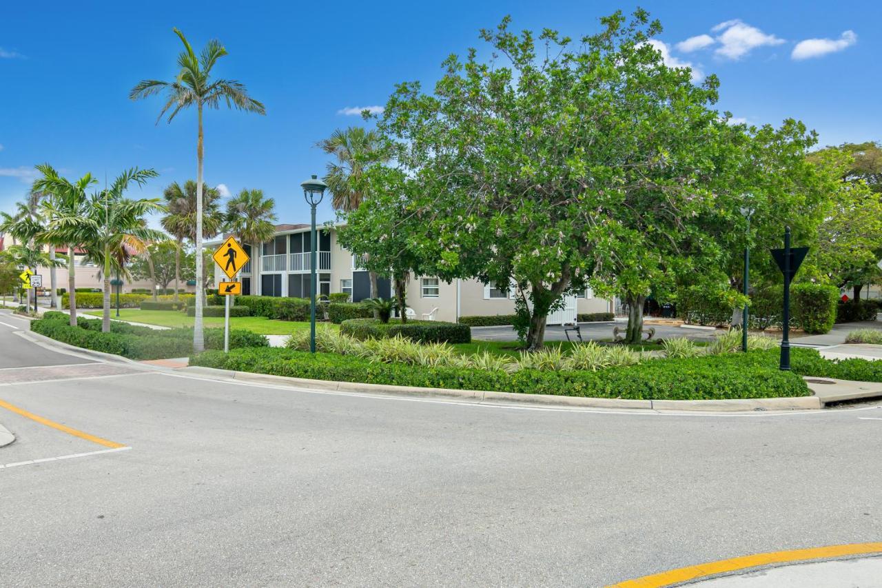 Coastal Paradise 815 North North Naples Extérieur photo